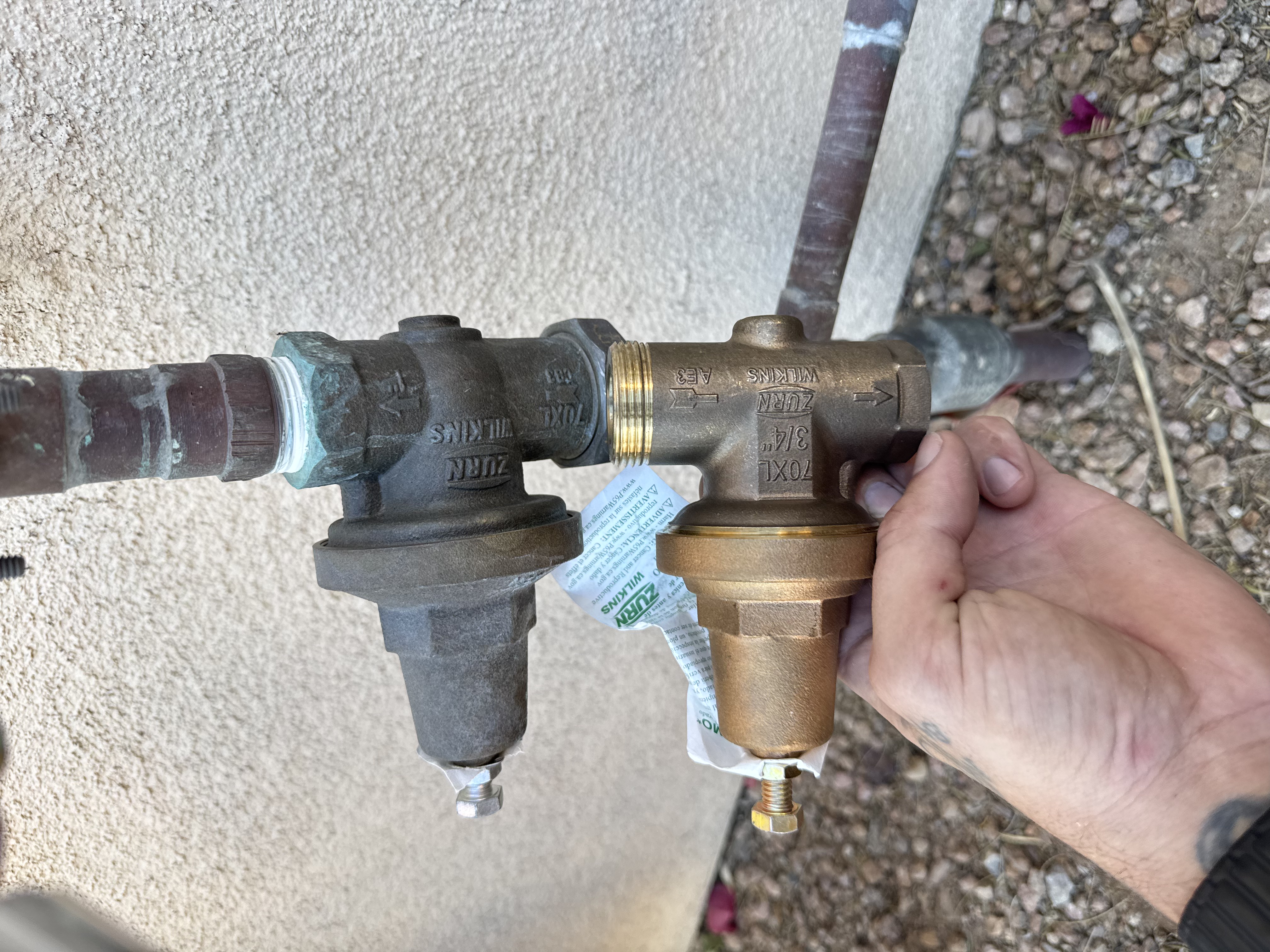 You need to change your pressure regulator!